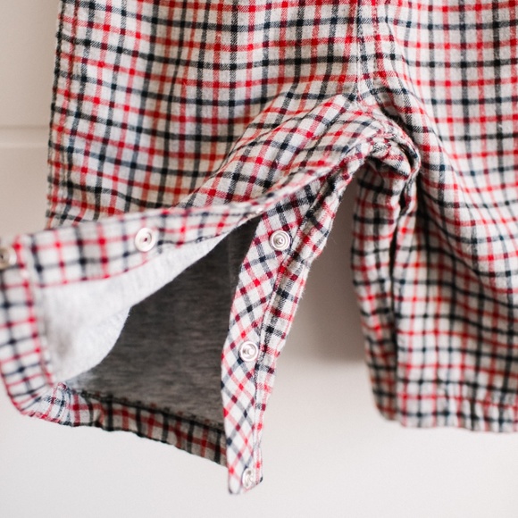 babyGap Baby 3-6 Months One Piece Flannel Red Grey - Picture 4 of 6